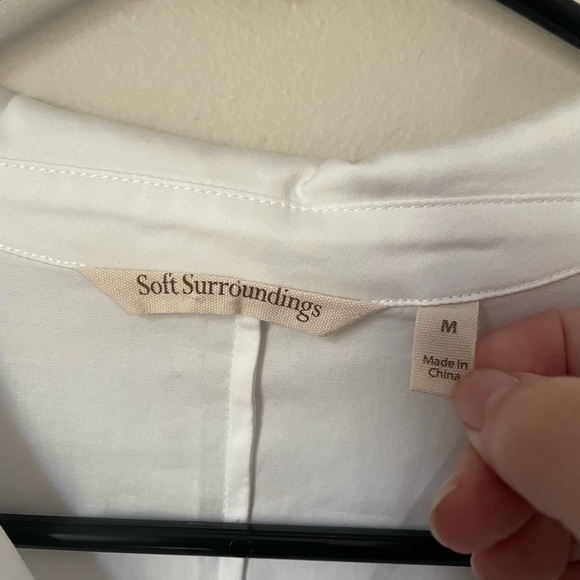 Soft Surroundings White 3/4 Sleeve Tunic Blouse Size Medium - Picture 7 of 9